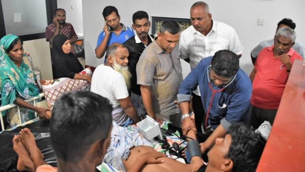 இலங்கை: கந்தூரி நிகழ்வில் வழங்கப்பட்ட உணவு நஞ்சானதில் 4 பேர் உயிரிழந்ததாக தகவல்