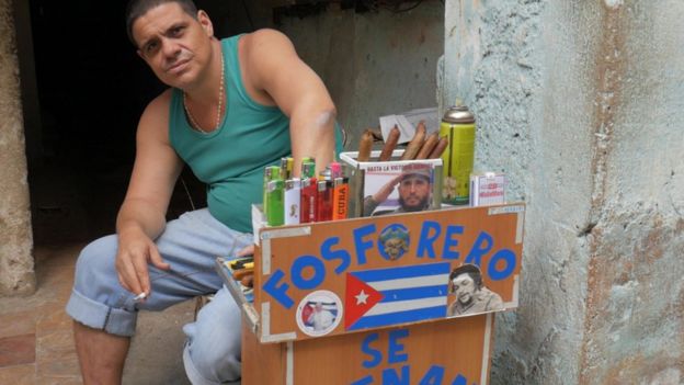 Vendedor de fósforos en La Habana