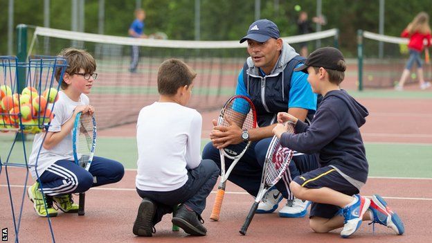 A children's tennis coaching session at Florence Park, Oxford