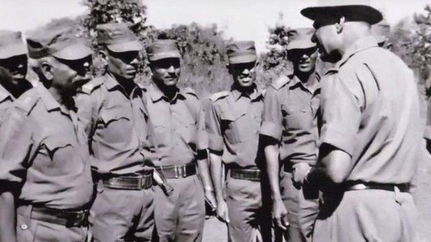 படையணியினரின் நலம் விசாரிக்கும் ஜென்ரல் சகத் சிங்