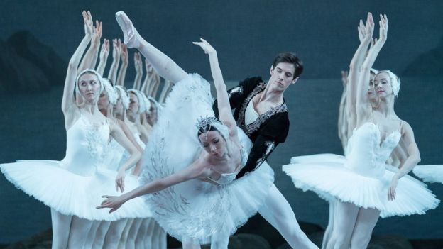 Xander Parish performing Swan Lake at the Royal Opera House with the Mariinsky Ballet