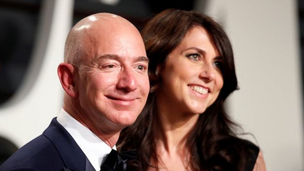 Jeff və MacKenzie Bezos