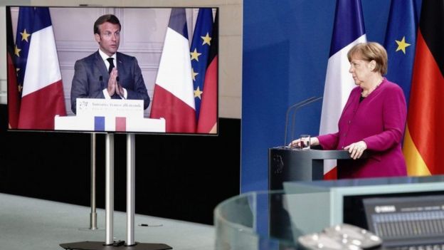 Angela Merkel y Emmanuel Macron en conferencia.
