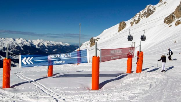 Boy Rescued After 40 Minutes Buried Under Avalanche - BBC News