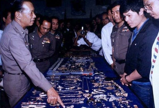 المسروقات التي حصلت عليها الشرطة التايلندية