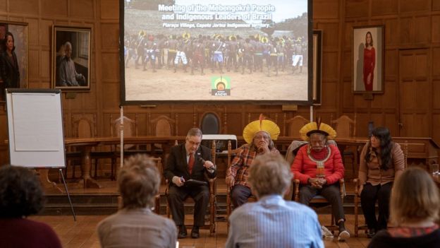 Cacique Raoni em evento em Oxford