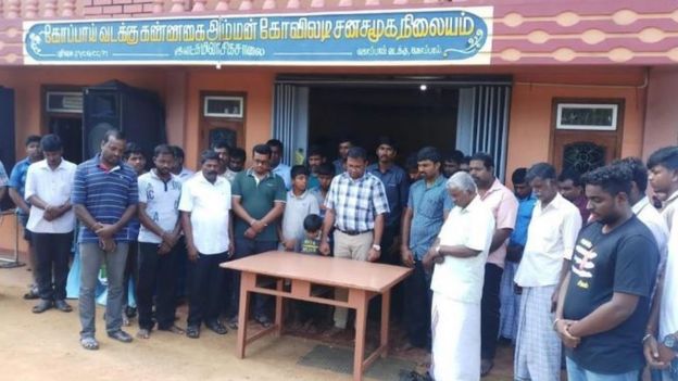 முள்ளிவாய்க்காலில் பிரார்த்தனை