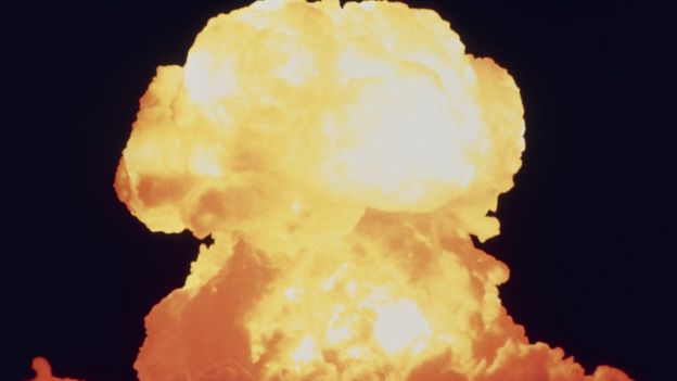 Una explosión nuclear.