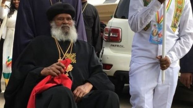 நாடு திரும்பிய மதகுரு