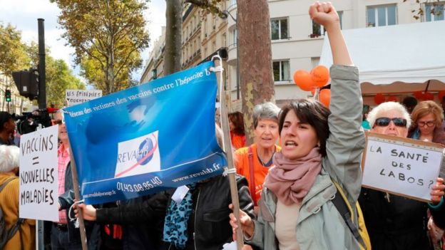 Une manifestation anti-vaccins à Paris.