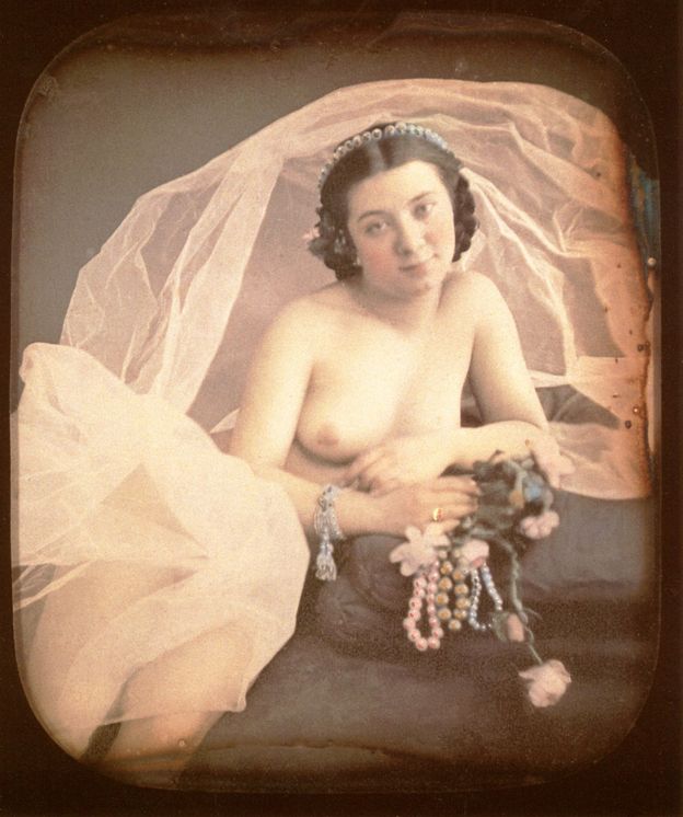 Imagen de una dama desnuda de 1850