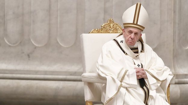 پاپ فرانسیس از مردم خواست که "پیام رسان زندگی در زمان مرگ" شوند