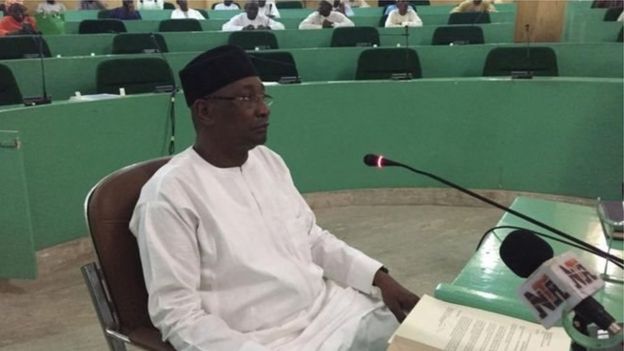 Ganduje bai amsa gayyatar majalisa ba a zaman da ta yi sai ya tura kwamishinan yada labaransa
