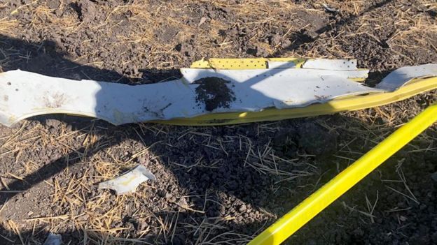 Des débris d'avion ont été vus sur les lieux de l'accident