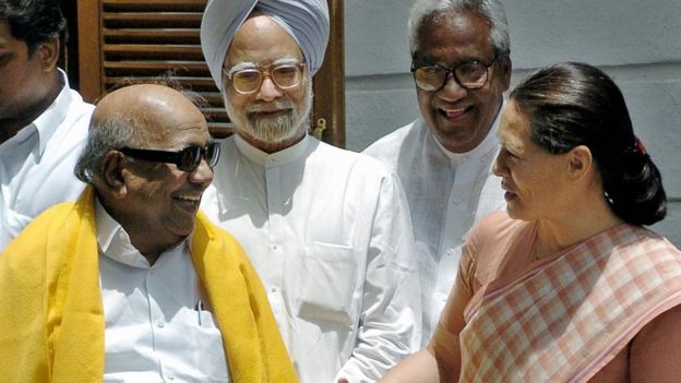 சொக்கத்தங்கமும், கூடாநட்பும் - திமுக-காங்கிரஸ் கூட்டணி இயற்கையானதா? காலத்தின் கட்டாயமா?