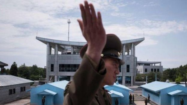 Trạm kiểm soát tại Khu Phi Quân sự DMZ