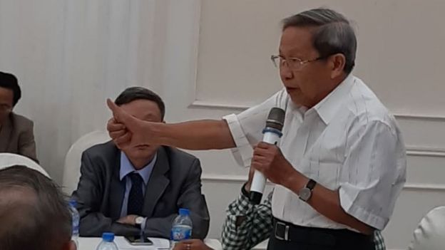 Thiếu tướng Lê Văn Cương phát biểu tại cuộc gặp