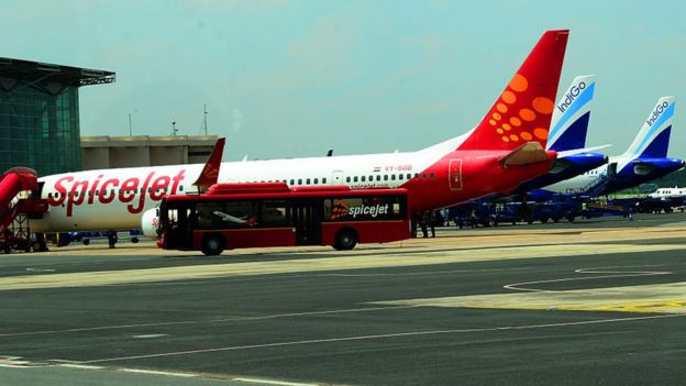 লো-কস্ট এয়ারলাইনগুলোর সঙ্গে প্রতিযোগিতায় এঁটে উঠতে পারেনি জেট