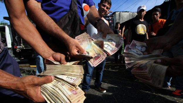 Billetes de bolívares en Venezuela.