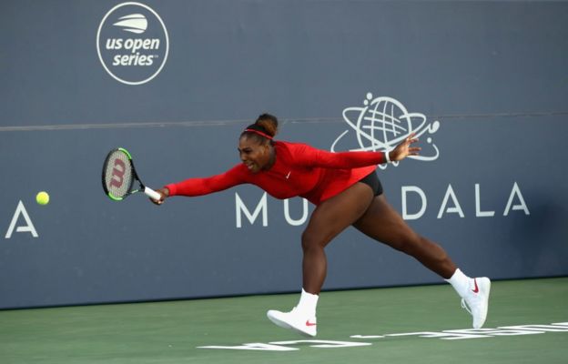 Tras ganar su primer servicio, Serena Williams perdió 12 juegos consecutivos.