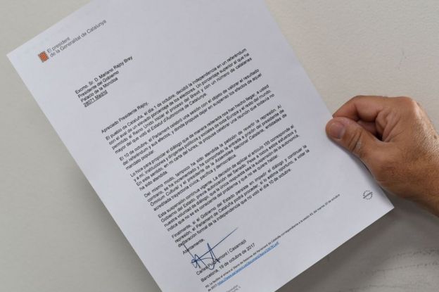 Carta enviada por el líder catalán Carles Puigdemont al presidente del gobierno español, Mariano Rajoy, el 19 de octubre de 2017.
