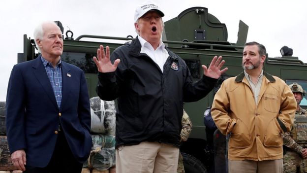 US President Donald Trump visits the US-Mexico border with border patrol agents in Texas, 10 January 2019