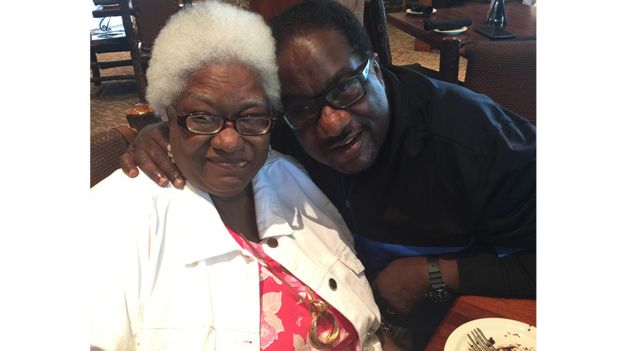 রেভারেন্ড মার্শাল হ্যাচ ও তার বোন রোডা হ্যাচ্র্র্র