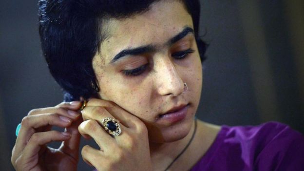 Transgender In Pakistan Maya The Woman Who Almost Broke Free Bbc News