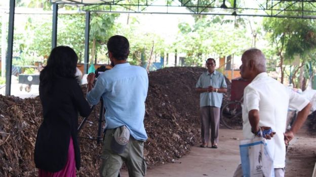 மாற்று கழிவறைக்காக பணியாற்றும் விஷ்ணுப்ரியா