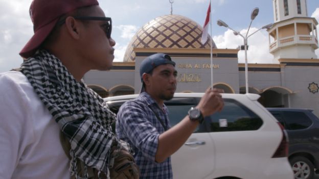 Ronald dan Iskandar
