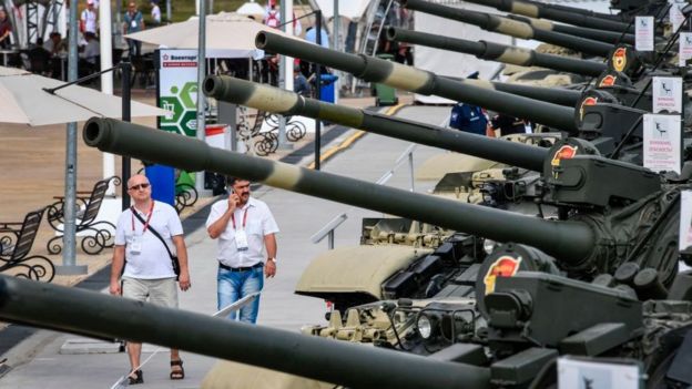 Feria de armas rusas