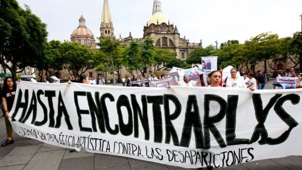Manifestación en Guadalajara, Jalisco, de los familiares de personas desaparecidas.