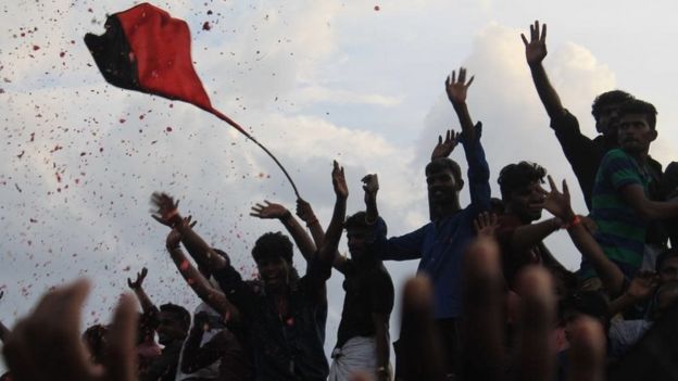 விடைபெற்றார் கருணாநிதி