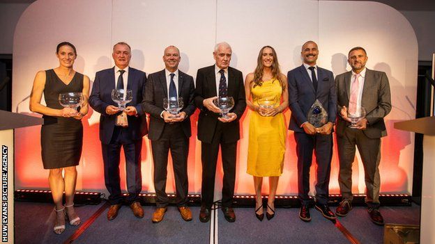 2022 Welsh Sports Hall of Fame inductees and winners Helen Jenkins, Kevin Ratcliffe, Robert Weale, Maurice Richards, Georgia Davies, Richard Parks and Craig Withycombe
