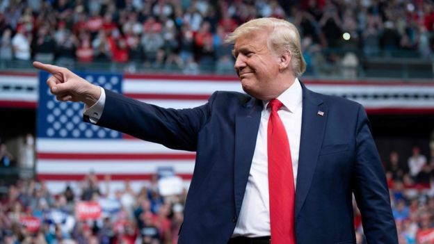 Donald Trump en un mítin de febrero de 2020