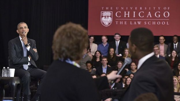 Expresidente Obama en la Universidad de Chicago