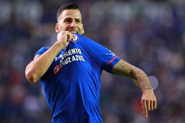 Mena, de Cruz Azul