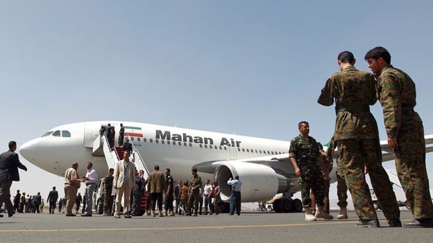 یک هواپیمای شرکت ماهان بعد از فرود در فرودگاه صنعا در یمن