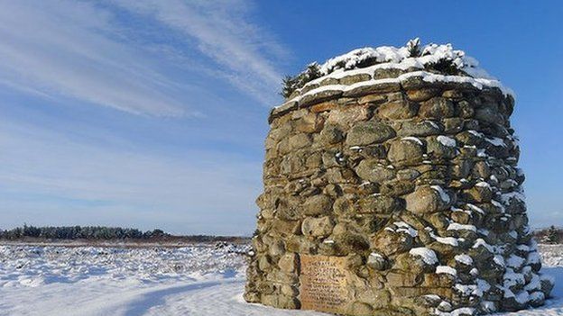 Monument at Culloden Battlefield