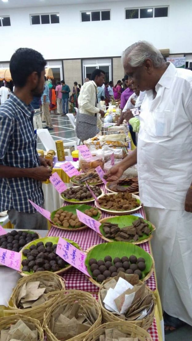 திருப்பூர்: வித்தியாசமாக நடந்த இயற்கை திருமணம்