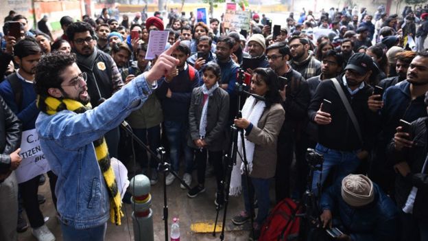 দিল্লিতে নাগরিকত্ব আইন বিরোধী এক ছাত্র সমাবেশ।