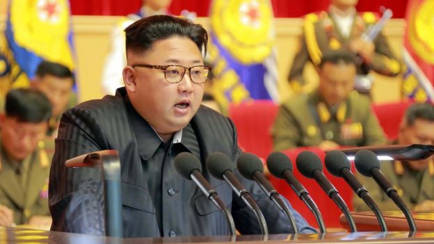 Kim Jong-un applauds Trump for second summit plans - BBC News