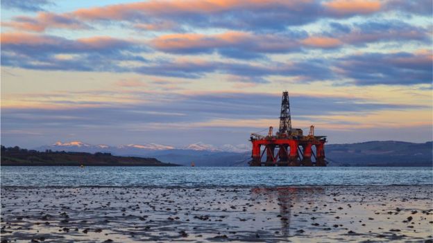 oil rig in Cromarty Firth