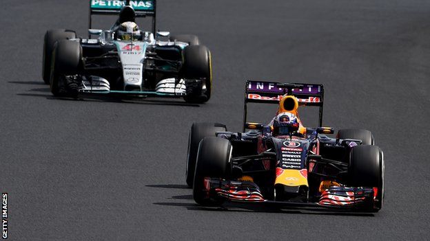 Red Bull's Daniel Ricciardo and Mercedes' Lewis Hamilton