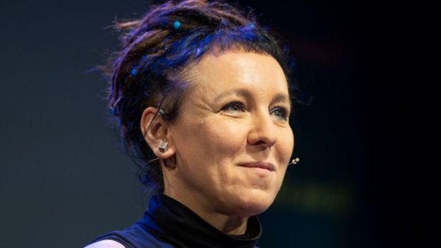 Olga Tokarcxuk en el Hay Festival de Gales, 2018.
