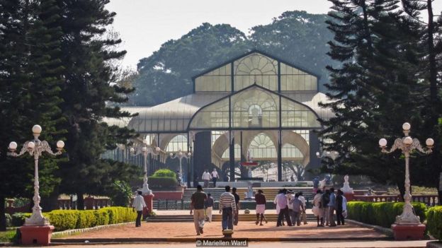 Lalbagh adalah harta karun di sebuah kota yang merupakan salah satu yang paling cepat berkembang di Asia