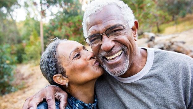 الأكبر سنا اليوم أكثر صحة وليس أدل على ذلك من أسنانهم!