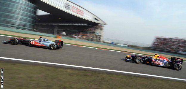 Lewis Hamilton and Sebastian Vettel at the 2011 Chinese Grand Prix