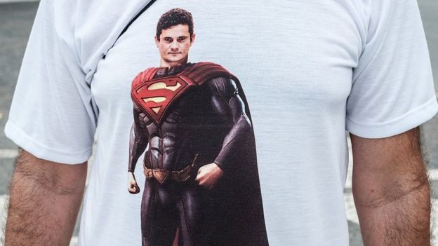 Tras el caso Lava Jato, el juez Sergio Moro se hizo muy popular en Brasil.