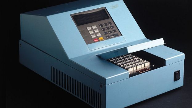 Koronavirüs test kitlerinin yanı sıra bu kitleri işleyecek olan PCR cihazlarının da sayısının artması gerektiği belirtiliyor.